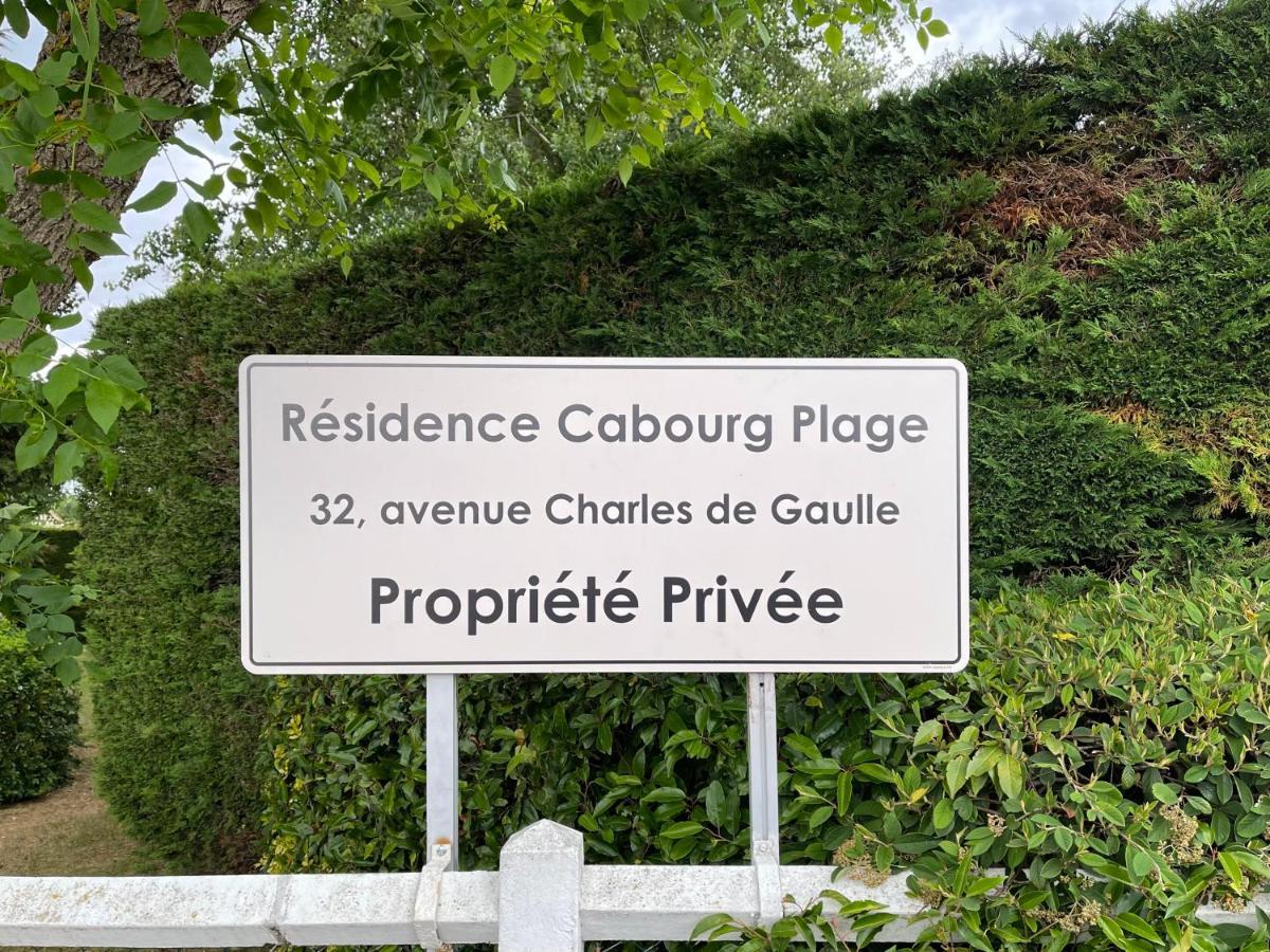 Cabourg Plage A 200M Plage Eksteriør billede